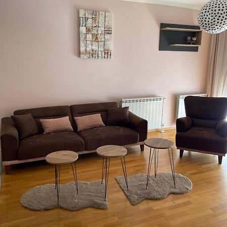 Apartment Orchid 021 نوفي ساد المظهر الخارجي الصورة