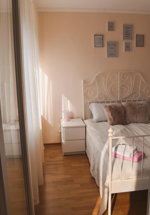 Apartment Orchid 021 نوفي ساد المظهر الخارجي الصورة