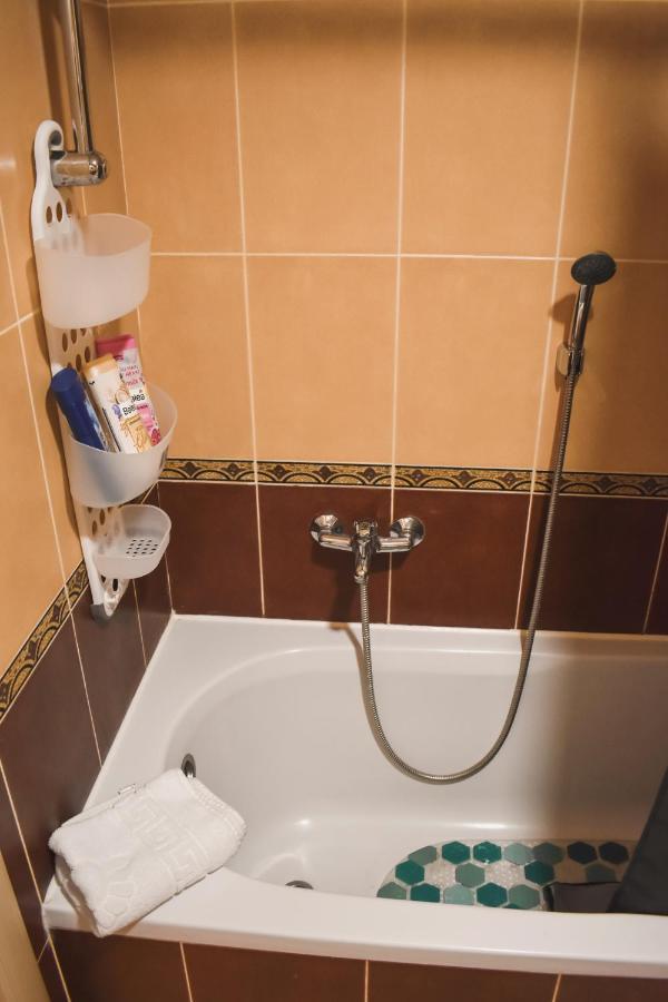 Apartment Orchid 021 نوفي ساد المظهر الخارجي الصورة